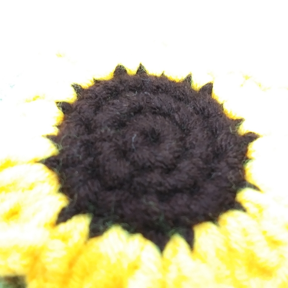 FROM THE GARDEN for Dolls Kill Sunflower Crochet Key Ring Cover NWOT - Picture 9 of 16